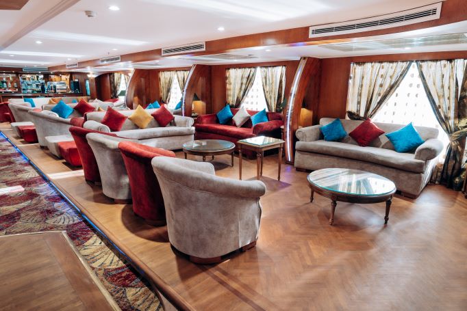 Main dining room on MS Royal La Terrasse